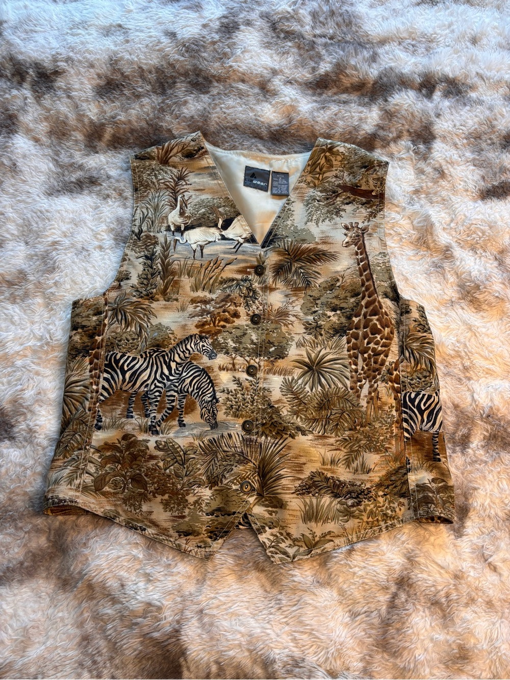 Vintage 90s Liz Wear Wildlife Print Vest in Beige, green and Brown